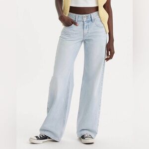 ⭐️NWOT⭐️ Levi’s Women’s Low Superlow Loose Jeans ~ Abraided Art ~ Size 27